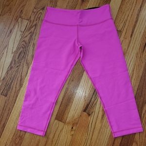 Lululemon athletica capri leggings